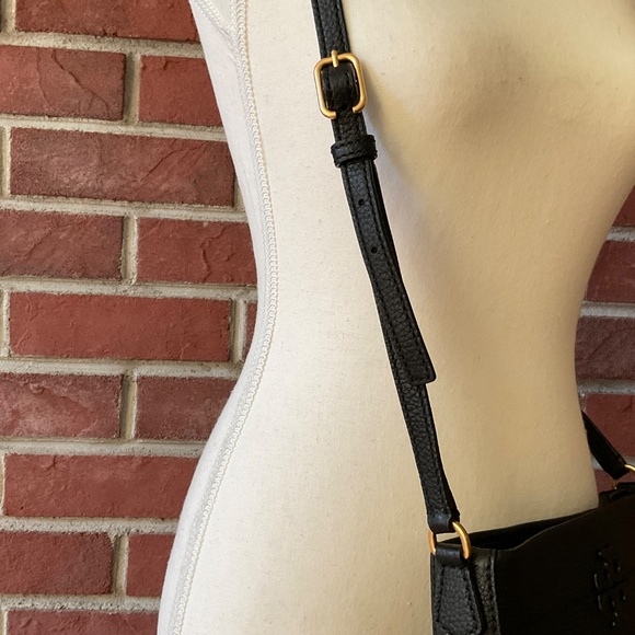 NEW Tory Burch Devon Black Pebble Leather Crossbody Bag NWOT - Picture 11 of 12